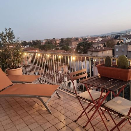 Bellavista Panoramic Terrace Appartamento Con Terrazza Zona Sant Orsola Болонья Экстерьер фото